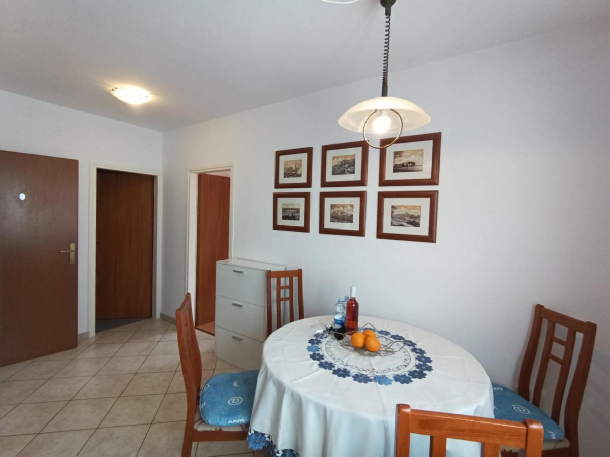 Apartments Jelovac Poreč Exterior foto